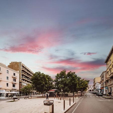 Momento Soggiorno Di Charme Foggia Luaran gambar