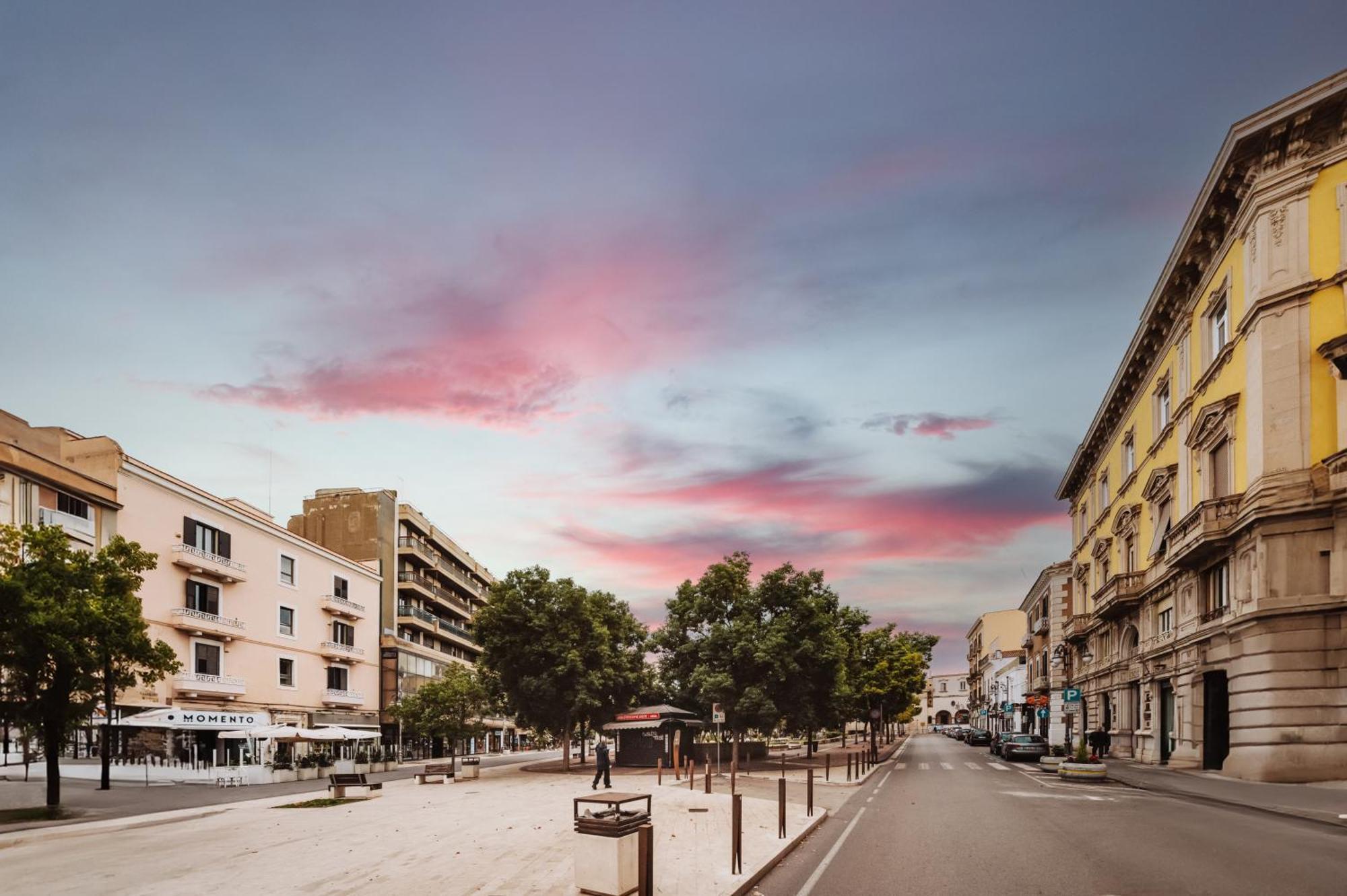 Momento Soggiorno Di Charme Foggia Luaran gambar